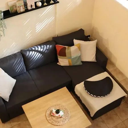 Cozy Nest: Charming Loft In The Heart Of Varna